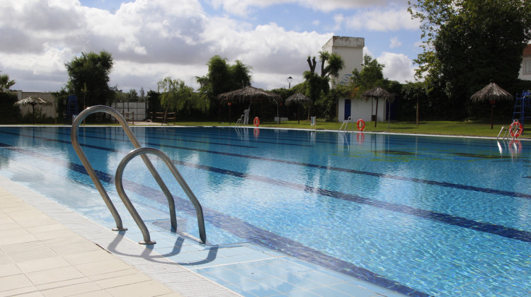 Piscina municipal de Hinojosa del Duque