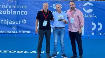 Antonio Moreno junto a Marcos García y Daniel Cabrera. Foto: Open de Tenis Ciudad de Pozoblanco