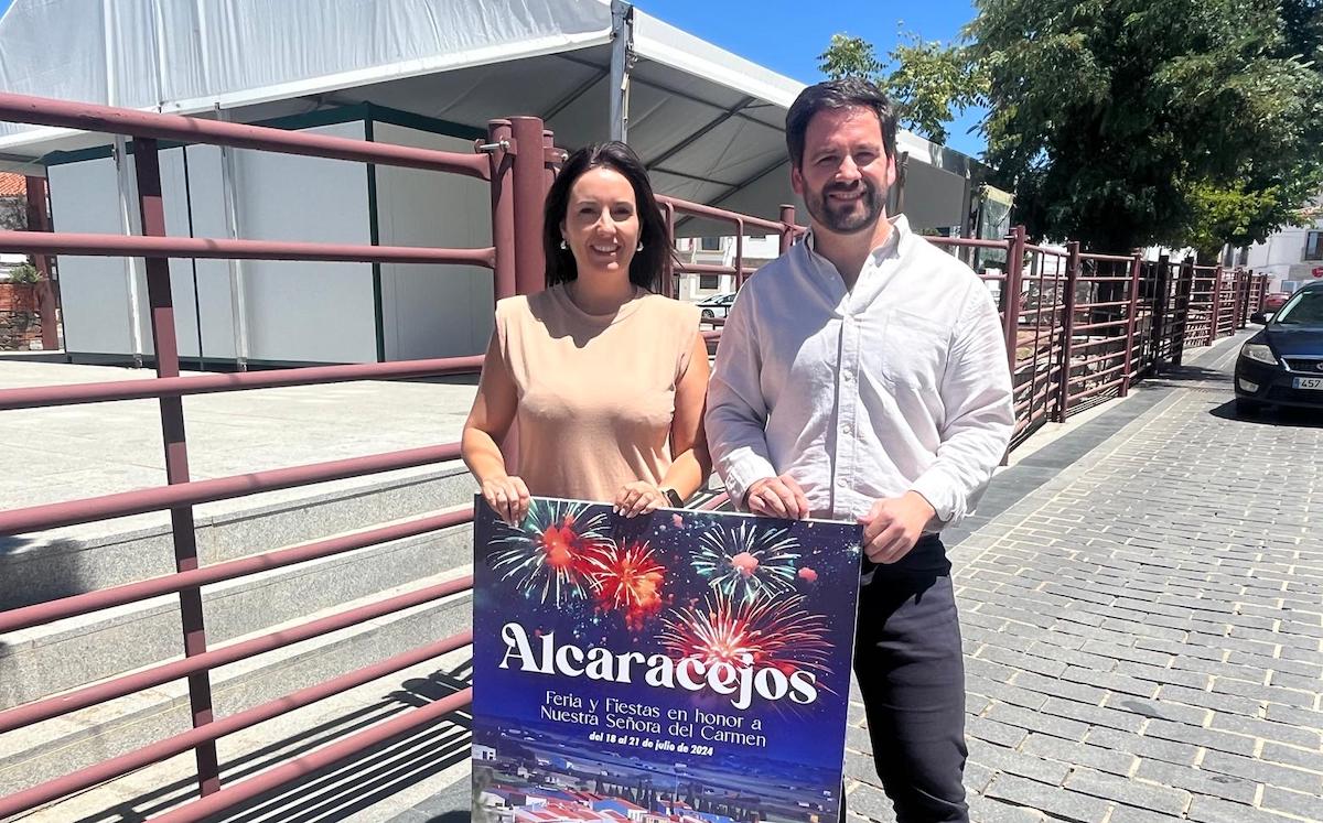 José Luis Cabrera y María José Romo durante la presentación de la Feria