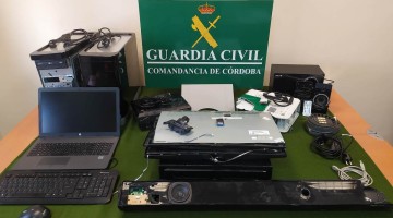 Objetos recuperados por la Guardia Civil