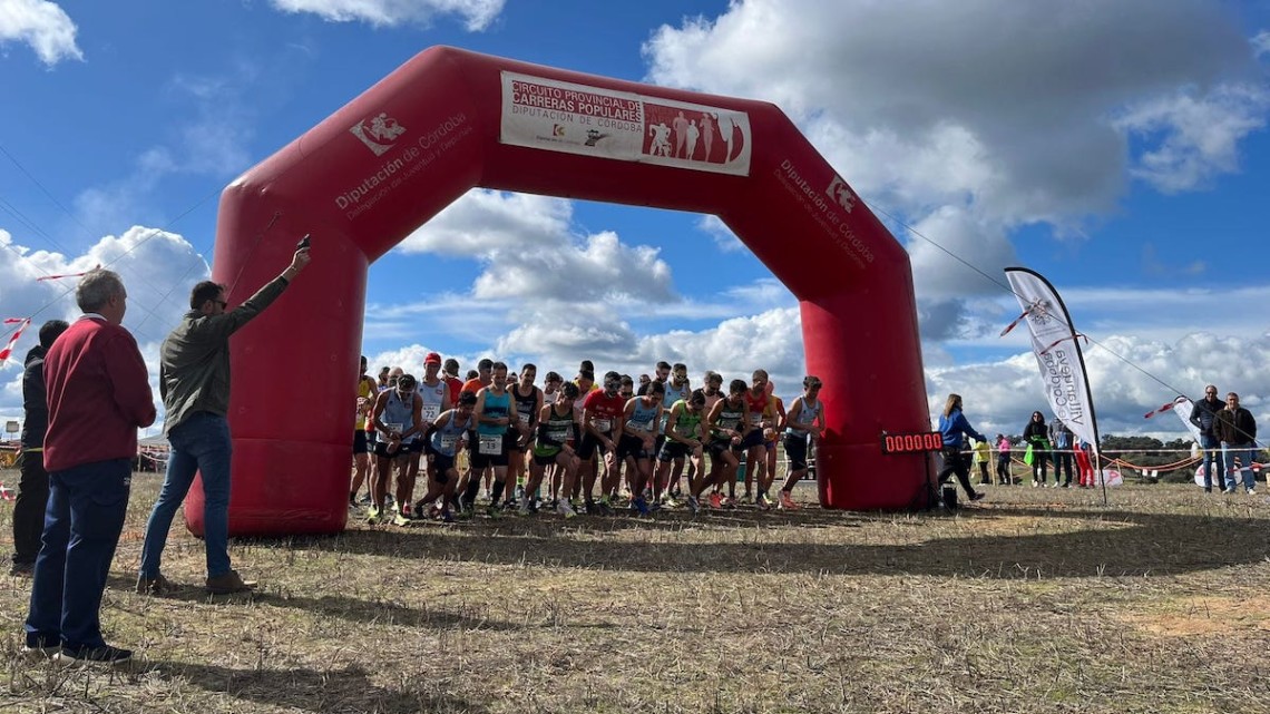 Imagen de la salida de la prueba en Villanueva de Córdoba