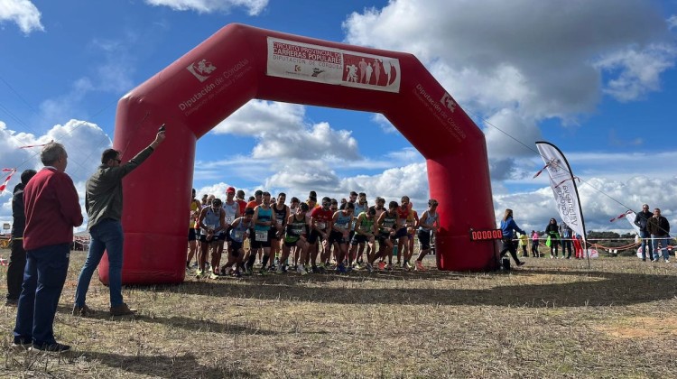 Imagen de la salida de la prueba en Villanueva de Córdoba