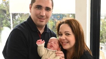 Hugo con sus padres, Ana y Antonio Jesús