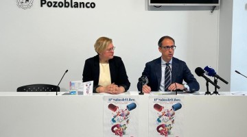 Santiago Cabello y Marisa Sánchez durante la presentación del Salón del Libro